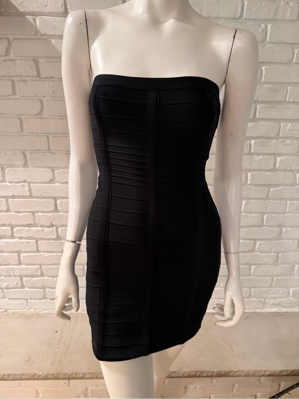 Hervé Léger Black Strapless Bandage Bodycon Mini Dress Size Small - Picture 2 of 15